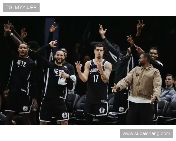 小迈克尔波特状态低迷半场仅得2分6篮板三分球全失准